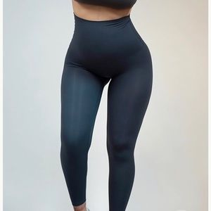 The Core Support Leggings